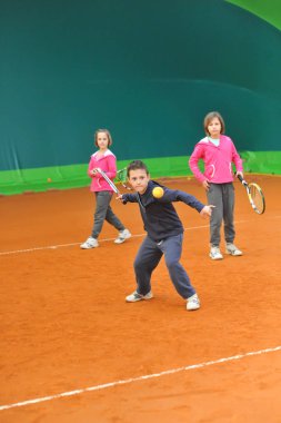 Tenis Okulu kapalı