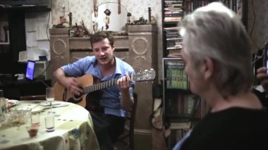 Saint Petersburg, Rusya - 28 Ağustos 2019: ortak apartmanda ev konseri