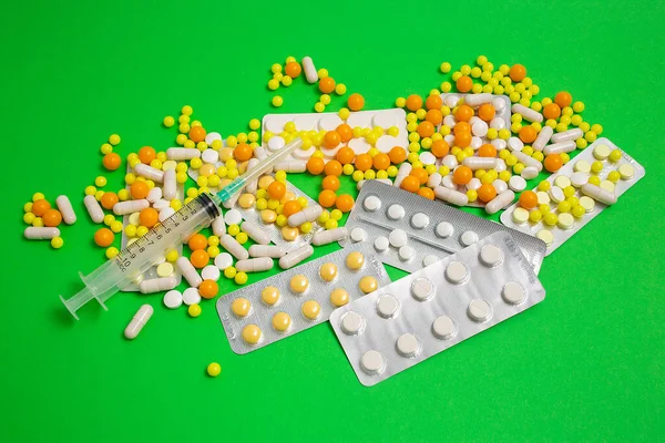 Banner mit bunten Pillen, Kapseln. Prävention, Heilung von Grippe, Coronavirus — Stockfoto