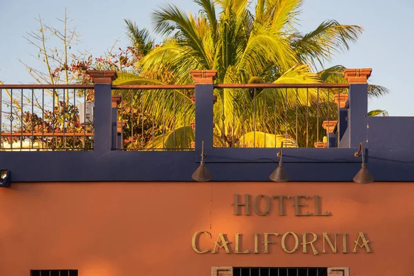 Todos Santos, Baja California / Meksika - Mar 2019 Hotel California, Eagles 'ın ünlü şarkısı nedeniyle favori durak.