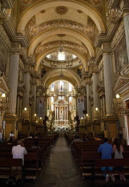 Leon Guanajuato Mexico Apr 2013 Leon Kombinerar Både Det Historiska — Stockfoto