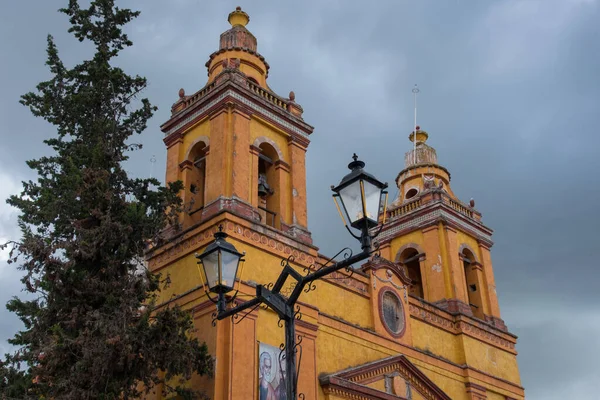 Cattedrale Del Tempio Parrocchiale San Pedro San Pablo Cadereyta Montes — Foto Stock