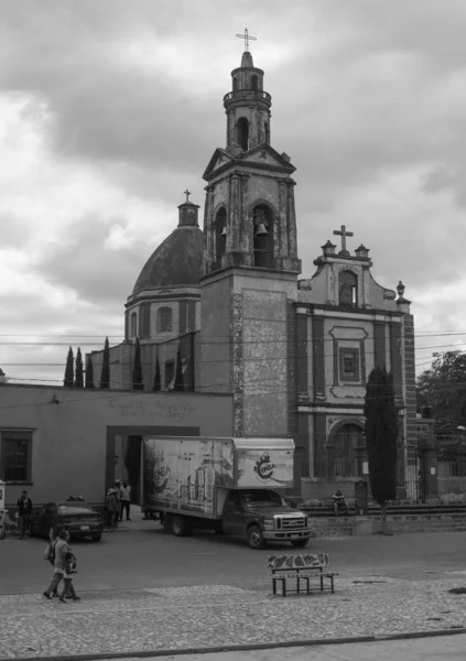 Catedral Parroquial San Pedro San Pablo Cadereyta Montes Querétaro Plaza —  Fotos de Stock