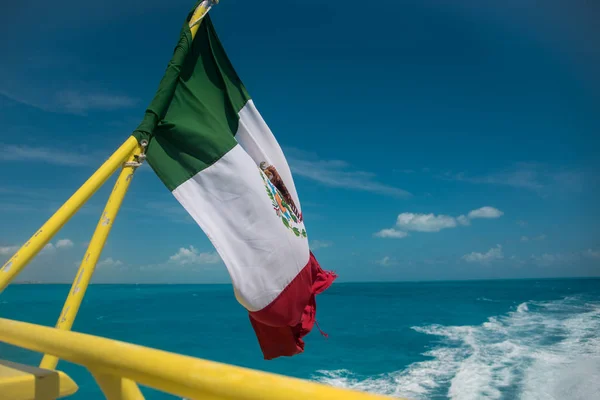Isla Mujeres Quintana Roo México Abr 2017 Duas Principais Empresas — Fotografia de Stock