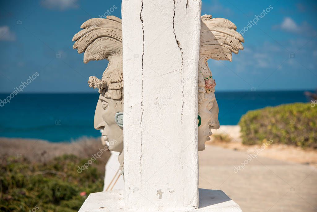 Punta Sur, Isla Mujeres / México Entrada del sitio arqueológico maya