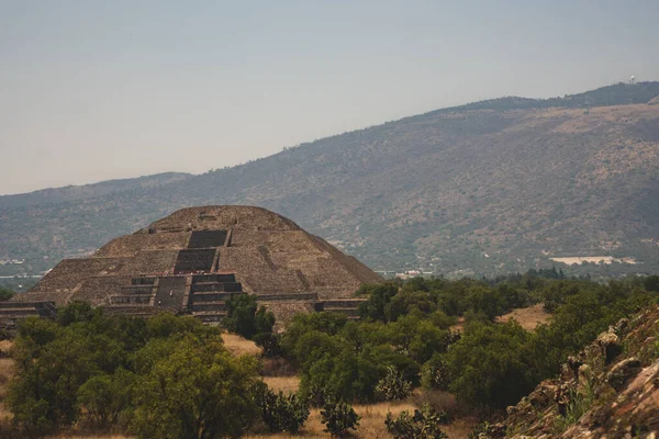 Teotihuacan Jest Najczęściej Odwiedzanym Stanowiskiem Archeologicznym Meksyku Miejscu Wielu Najbardziej — Zdjęcie stockowe