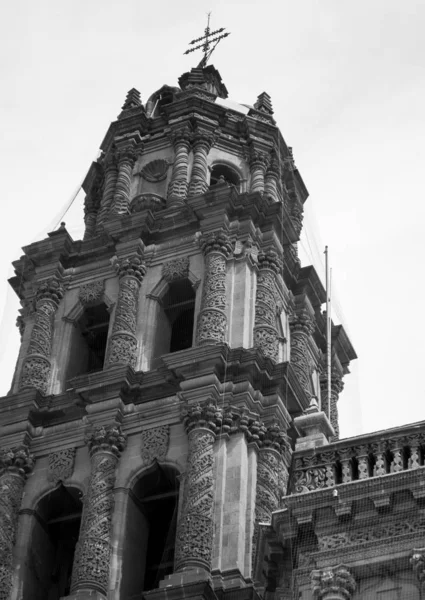 Meksika Eyaleti San Luis Potosi Bir Kilisenin Kulesine Yakın — Stok fotoğraf