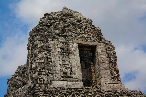 墨西哥坎佩切奇卡纳考古遗址玛雅人遗址建筑风格 — 图库照片