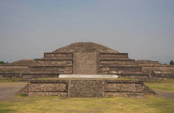 Teotihuacan Mexican Ruins Pyramids — 스톡 사진