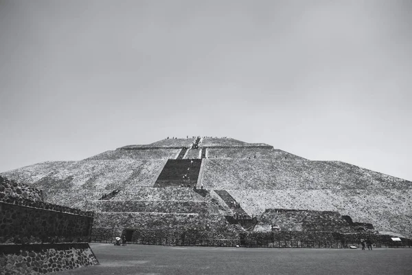 Teotihuacan墨西哥废墟 金字塔 — 图库照片