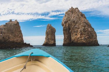 Los Cabos, Meksika - 2020 Şubat 'ı çoğu ziyaretçi için çölün denizle buluştuğu çevre, Pasifik Okyanusu ve Cortez Denizi üzerinde doğal taş oluşumları,