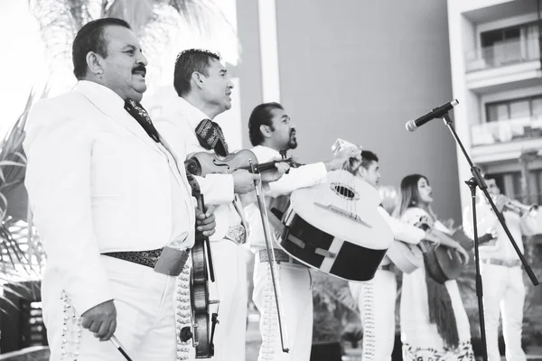 Mariachi Grupo Musical Generalmente Compuesto Por Número Mínimo Tres Miembros — Foto de Stock