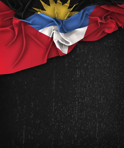 Антигуа и Барбуда Винтаж флага на гранж черная доска Wi — стоковое фото