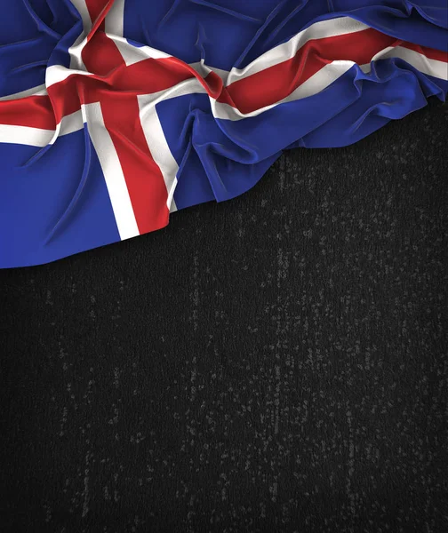 İzlanda bayrağı Vintage bir Grunge üzerinde siyah kara tahta yeri olan — Stok fotoğraf