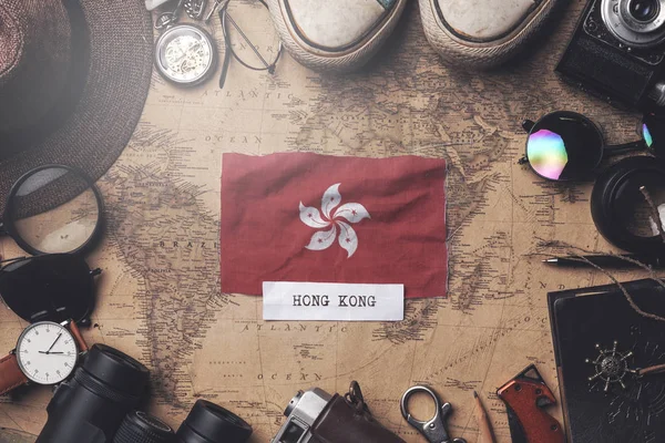 Hong Kong Flag Between Traveler's Accessories on Old Vintage Map — Stock Photo, Image