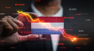 Lüksemburg Bayrağının Önünde Düşen Grafik. Kriz Konsepti