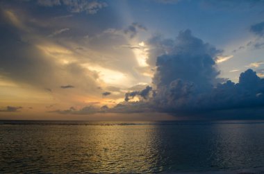 Gili Trawangan. Endonezya 'da Günbatımı