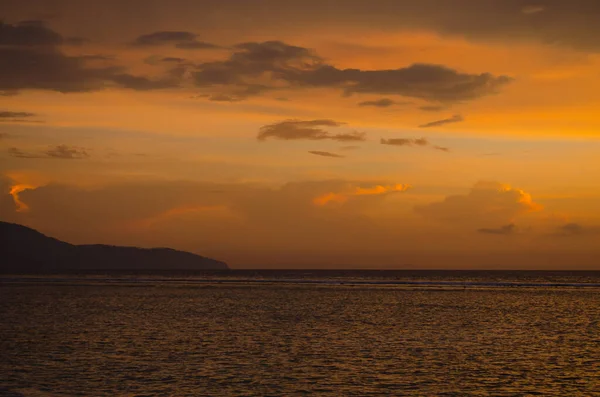 Gili Trawangan. Endonezya 'da Günbatımı