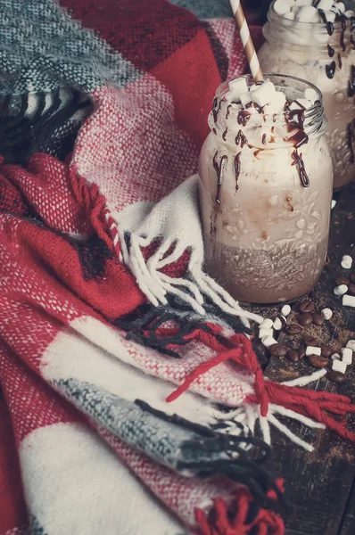 Kopje warme chocolademelk of koffie — Stockfoto