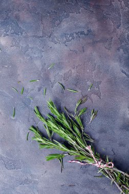 Demet taze yeşil biberiye