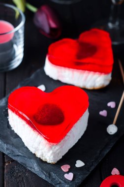 Sevgililer günü doğum günü pastası