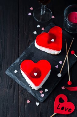 Sevgililer günü doğum günü pastası