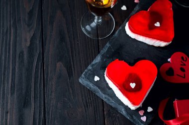 Sevgililer günü doğum günü pastası