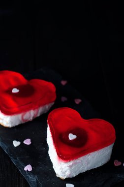 Sevgililer günü doğum günü pastası