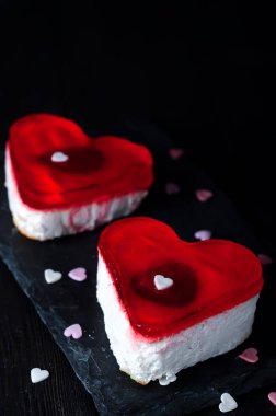 Sevgililer günü doğum günü pastası