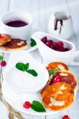 Yaz süzme peynir krep