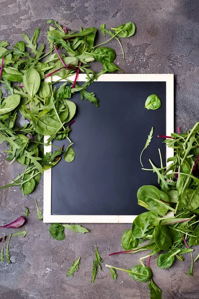 Salatblätter gemischt — Stockfoto