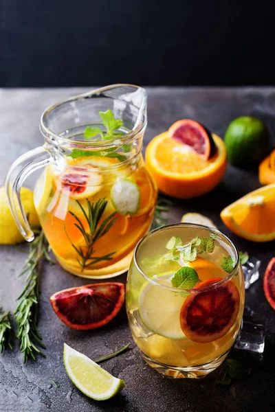 Refreshing cocktail with red blood orange, — Stock Photo, Image
