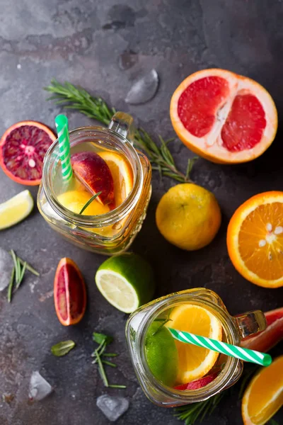 Lemonade with red blood orange, — Stock Photo, Image