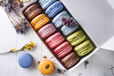çok renkli Fransızca macaroons