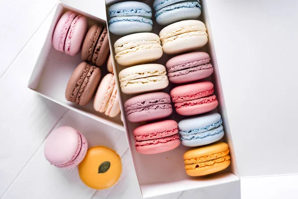 Macarons français multicolores — Photo