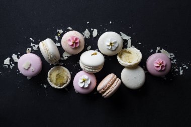 Çeşitli Pastel macaroons