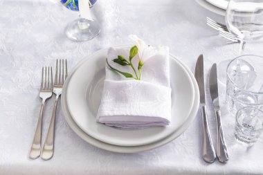 Güzel masa için Festival bazı etkinliğinin saati