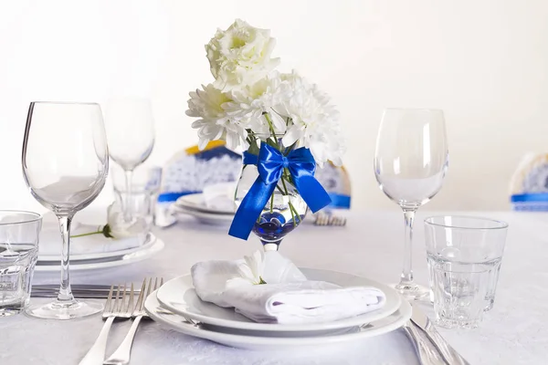 Tavolo da sposa decorato — Foto Stock