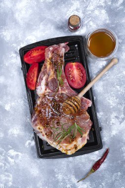 Çiğ et, sığır eti biftek