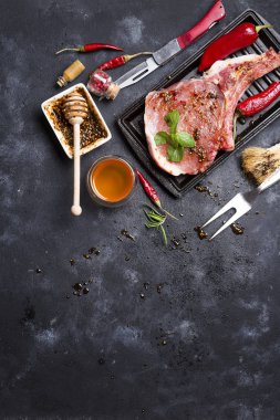 Çiğ et, sığır eti biftek