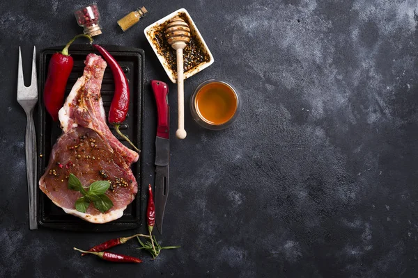 Çiğ et, sığır eti biftek