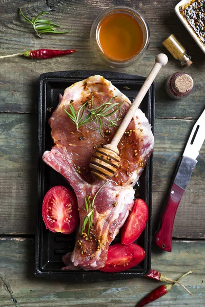 Çiğ et, sığır eti biftek