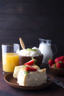 Kahvaltı Masası sağlıklı lezzetli malzemelerle.