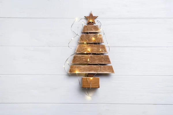 Árbol de Navidad con luces — Foto de Stock