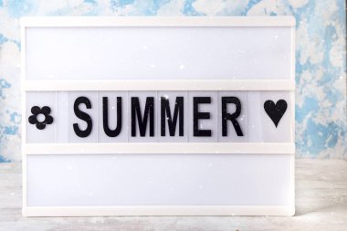 Led Pano tablo mektup yaz. Yaz turizm, seyahat ve tatil kavramı