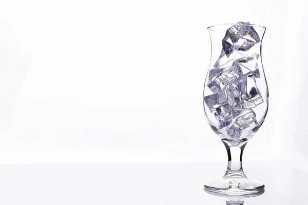 Long Glass Ice Cubes Copy Space White Background — Stock Photo, Image