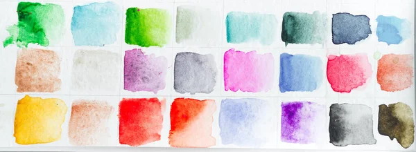 Υδατογραφία χρωματίζει πολύχρωμο μοτίβο σε λευκό χαρτί ως φόντο εικόνας. — Φωτογραφία Αρχείου