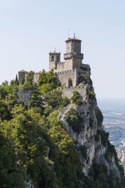 Kırsal eski taş castle Hill