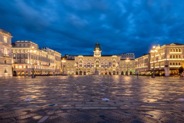 Via Dell UNITA turu Trieste