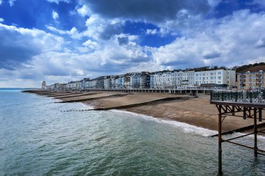 Hastings plaj ve Grand Parade